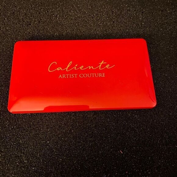 NWT Artist Couture Caliente Palette - Picture 1 of 4